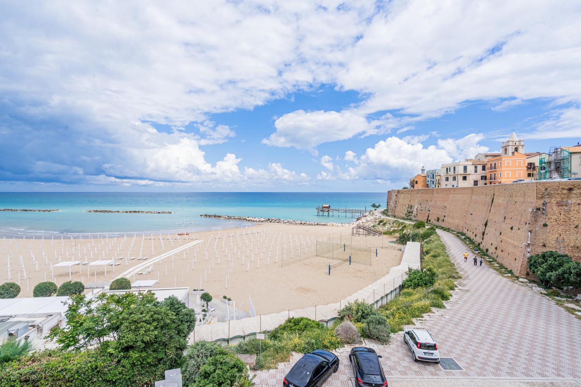 Art Hotel Santa Lucia Termoli Exterior photo